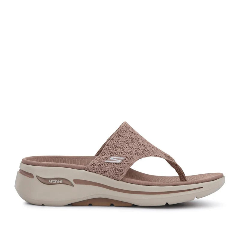 Go Walk Arch Fit Sandals 140861