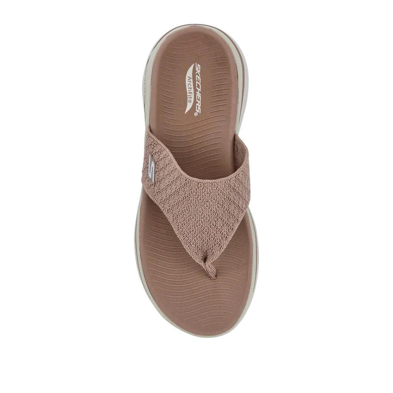 Go Walk Arch Fit Sandals 140861