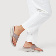 Go Walk Arch Fit Sandals 140861